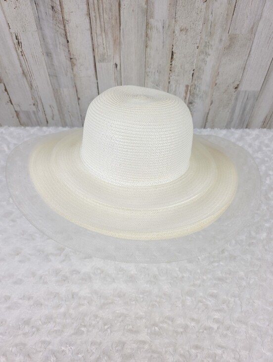 Accessories - Cream-Colored Vintage Ladies' Tulle Straw Hat One Size